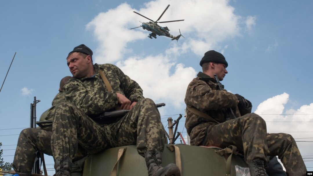 Украинские военнослужащие на окраине Краматорска