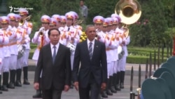 Obama Begins Vietnam Visit