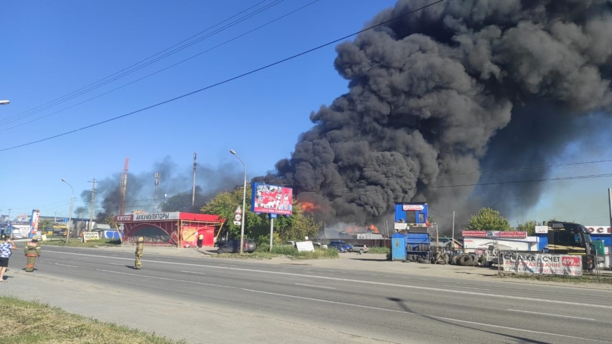 При взрыве на АЗС в Новосибирске пострадали 35 человек