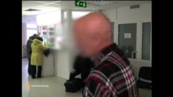 Онкохворий із Луганська не може повернутися додому і живе у лікарні