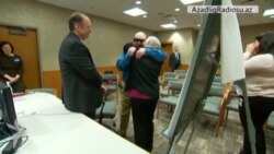 Gözdən əlil kişi 10 ildən sonra həyat yoldaşının üzünü görür