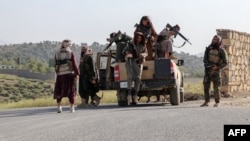 Əfqanıstan təhlükəsizlik qüvvələri Pakistanla sərhədə yaxın Xost vilayətində yerləşdirilib.