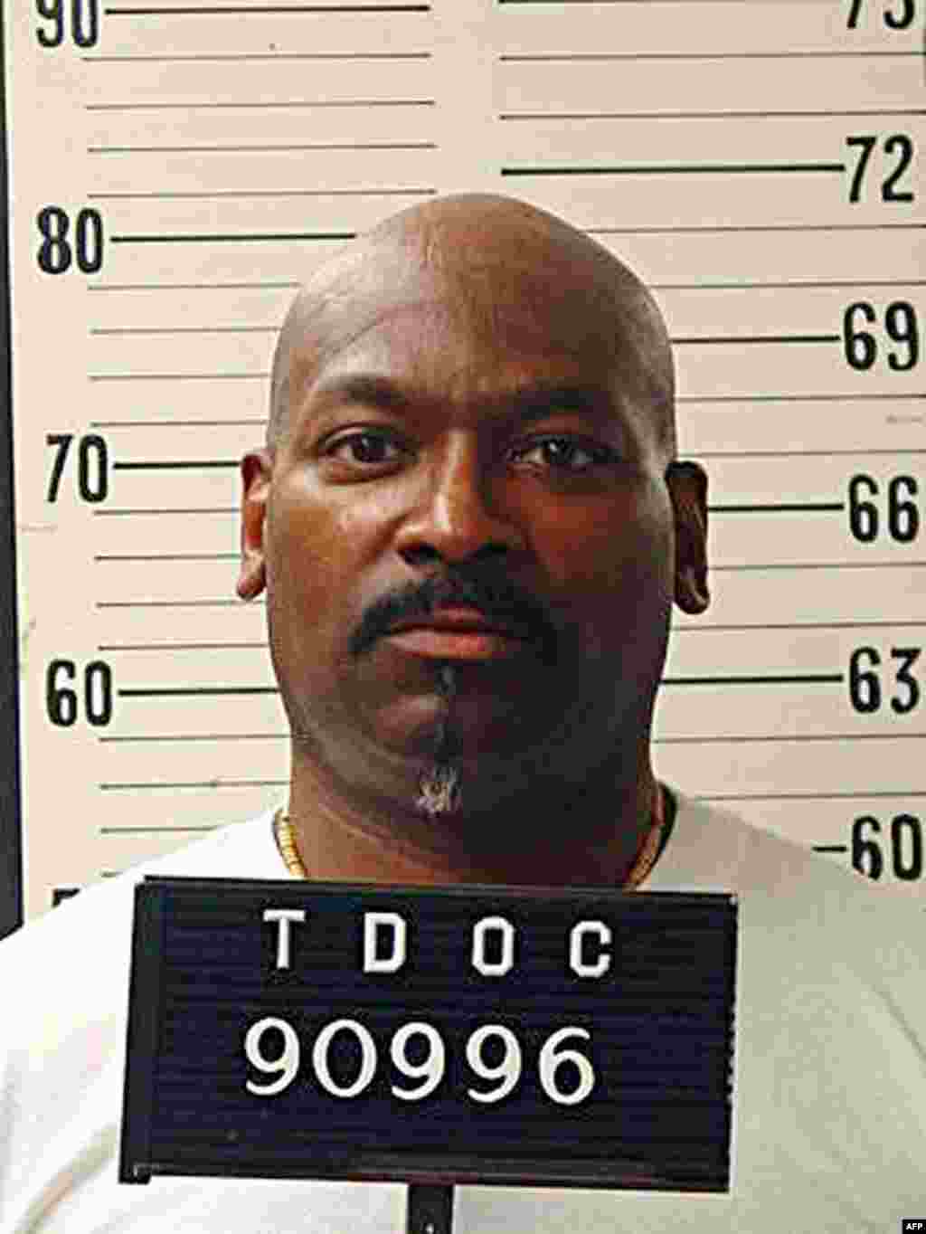 Сэсіл Джонсан 2 сьнежня ў ЗША быў пакараны сьмерцю за забойствы. Ён правёў амаль 30 гадоў у камэры сьмяротнікаў.