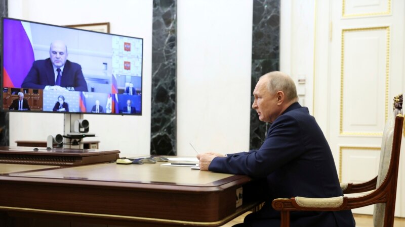 Rusia încheie înregistrarea candidaturilor la președinție cu Putin și alte trei persoane rămase în cursă