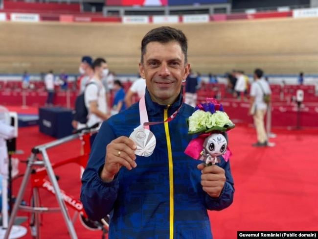 Eduard Novak, ministrul Sportului, a fost premiat pentru performanța de la Jocurile Paralimpice de la Tokyo.