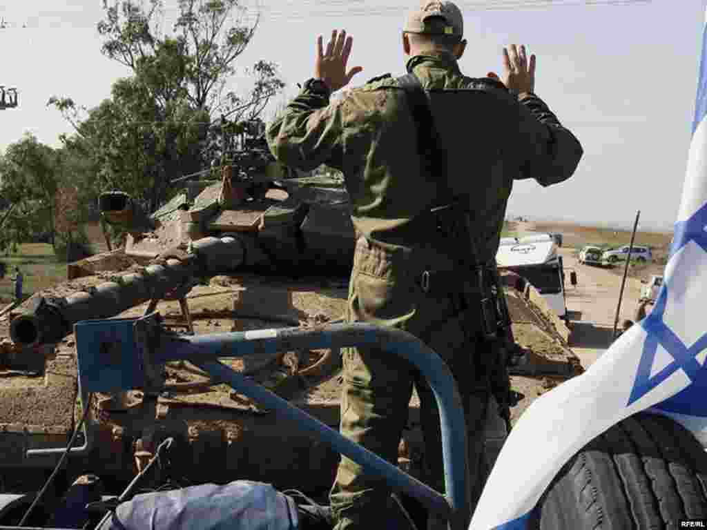 2008-ий у фотографіях, голосах і звуках #159