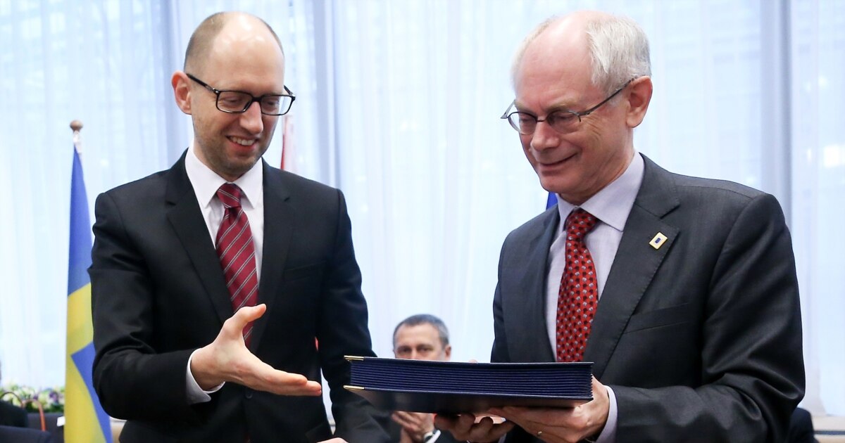 Порно жылқы жылқыны трахает