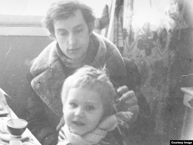 Михаил Осетинский со своим пасынком Александром Смирновым