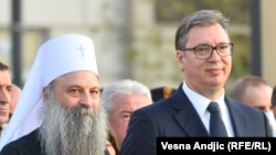 Porfirije (levo) i Vučić na proslavi Dana srpskog jedinstva, slobode i nacionalne zastave u Beogradu, septembar 2021.