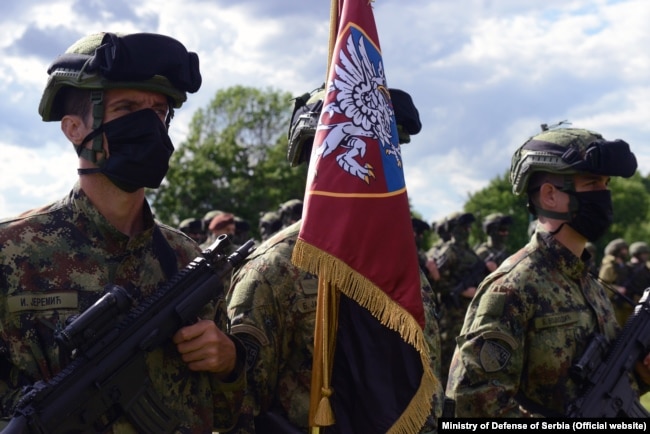 Na zajedničkoj rusko-srpskoj antiterorističkoj vežba koja se održava od 20. do 25. maja u Srbiji planirano je i testiranje ruskog padobranskog sistema “arbalet”, namenjenog specijalnim jedinicima.