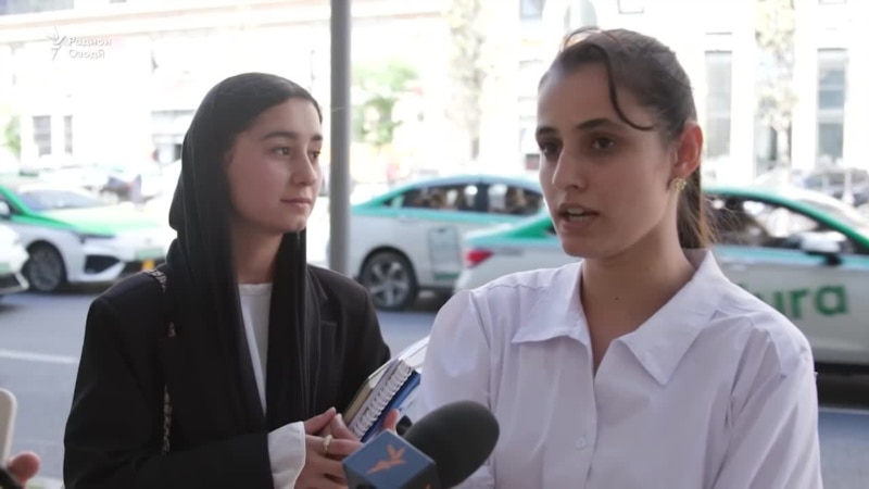 Назарпурсӣ: Интихоби ҳамсари оянда ихтиёрӣ аст ё иҷборӣ?