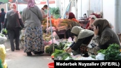 Продуктовый рынок в Оше - втором крупном городе Кыргызстана. Иллюстративное фото.