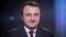Тарас Кремінь, Уповноважений із захисту державної мови, про Володимира Зеленського: «Ми не знайомі. Відповідно у нас не було зустрічей. Відповідно з Офісу президента мені ще ніхто не телефонував. Але я сподіваюся, що у нас така співпраця буде»
