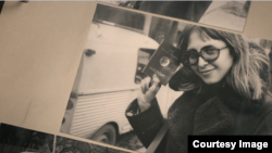 Кадър на Снежа от документалния филм "Снежа и Франц"