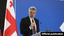 სებასტიან მოლინეუსი, მსოფლიო ბანკის რეგიონული დირექტორი