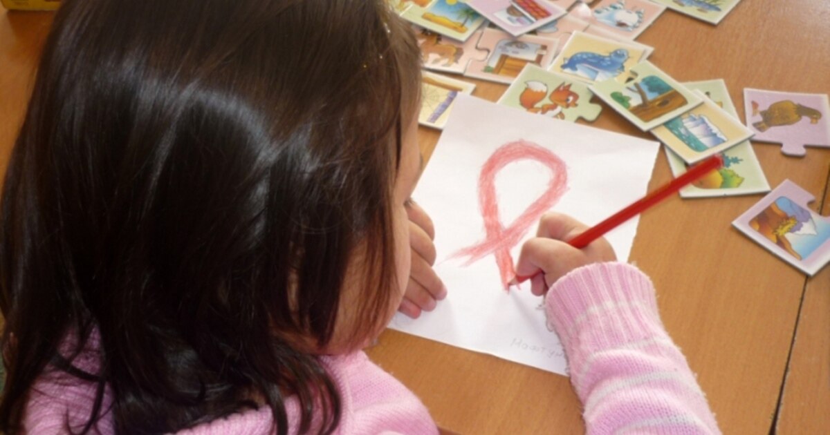 Әйел Ужгородта жыныстық қатынас үшін ер адамды іздейді.