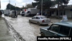 Binə qəsəbəsində subasma