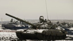 Русия съобщи във вторник, че започва изтегляне на част от военните си, разположнеи близо до границата с Украйна.