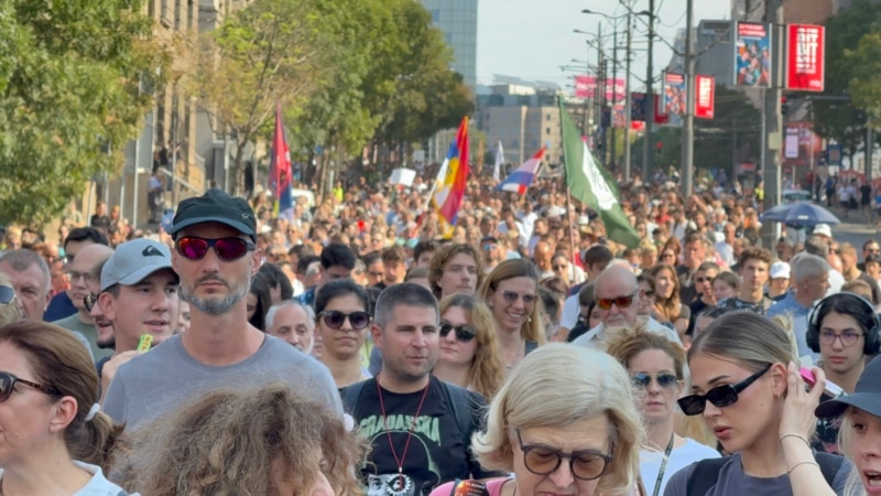 Belgrade Rally Accuses Police Of Using Violence Against Anti-Government Protesters