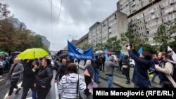 Tokom trajanja protesta prosvetni radnici blokirali su za saobraćaj Nemanjinu ulicu, u kojoj se nalazi Ministarstvo prosvete, Beograd, 16. septembar 2024.