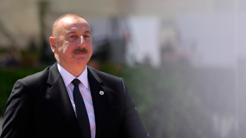 Azerbajxhani akuzon Francën se po nxit një luftë të re rajonale