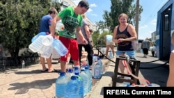 Фото: Миколаїв, 2024 рік. «Були удари по енергетиці і не було можливості подати електроенергію, щоб насосні станції працювали» – Олег Попенко