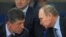 Російський президент Володимир Путін (праворуч) і заступник голови Адміністрації президента РФ Дмитро Козак, учасник зустрічей радників «нормандської четвірки» 
