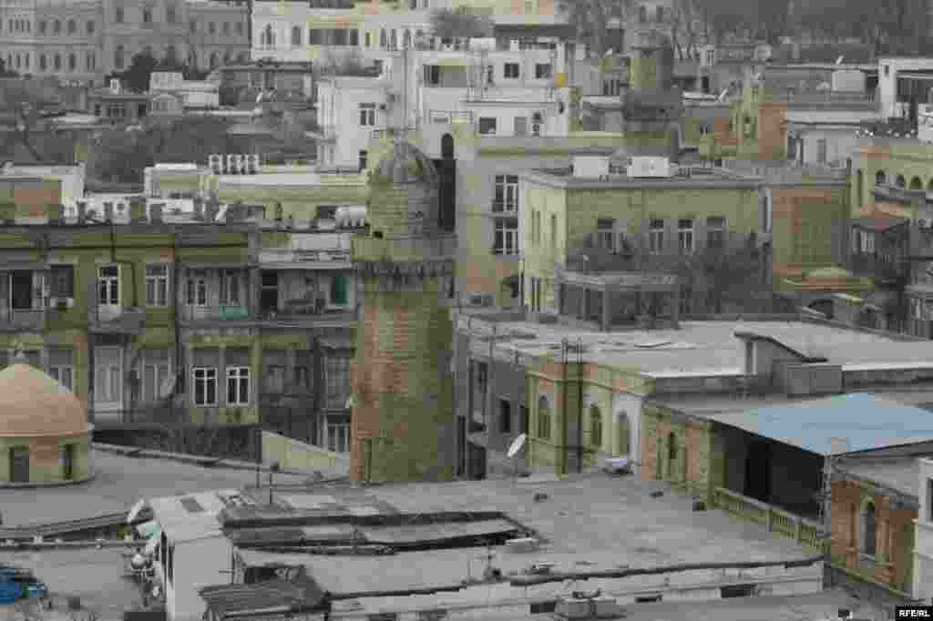 İçərişəhərin iç üzü  #43
