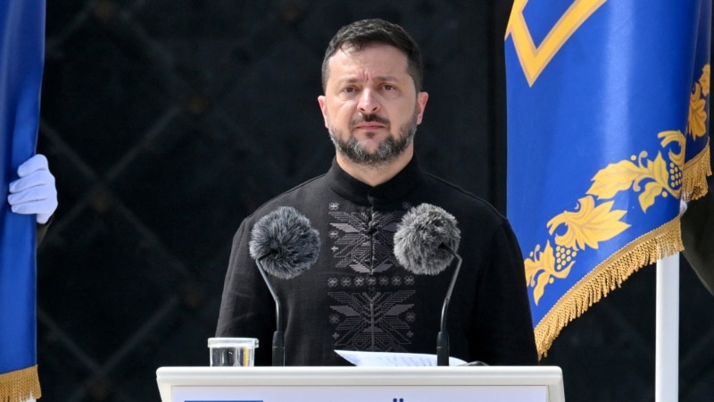Zelensky Blames 2014 Crimea Annexation for Price Crisis