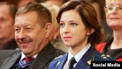 "Qırım Cumhuriyetiniñ FSB" reberi Viktor Palagin ve "Qırım Cumhuriyetiniñ" prokurorı Natalya Poklonskaya