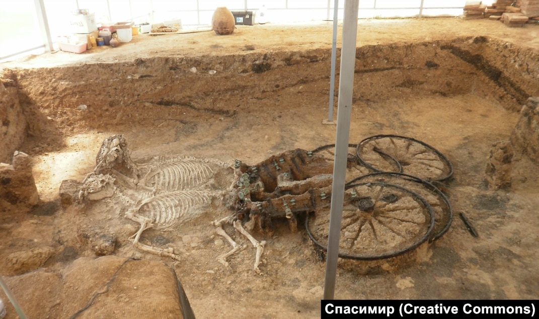 Bulgaria's Tomb Raiders