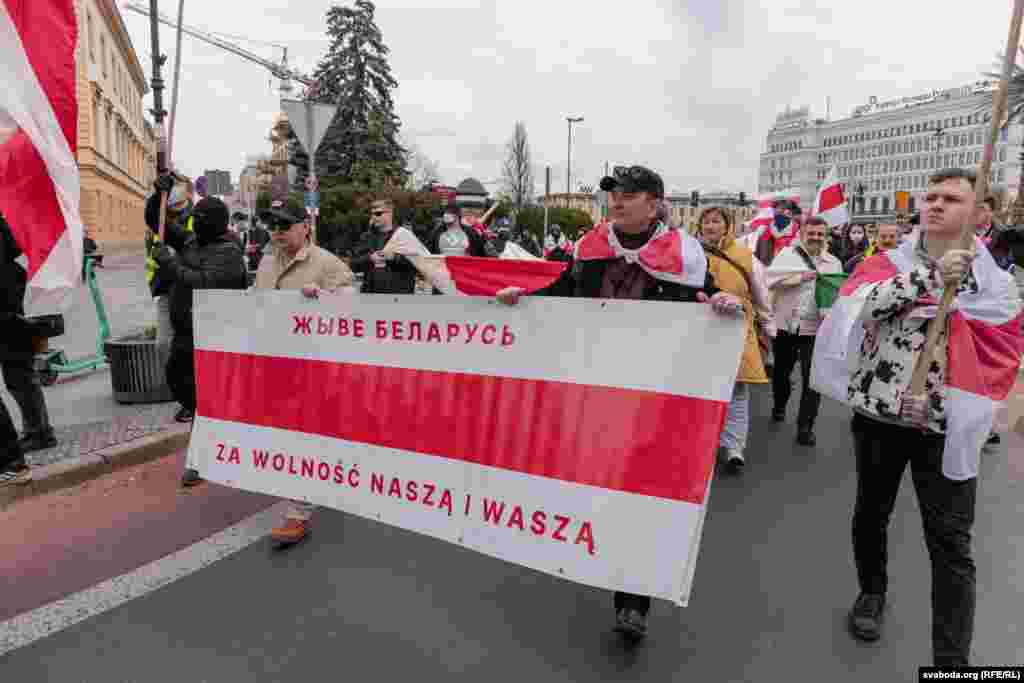 Марш з нагоды Дня Волі ў Варшаве. 23 сакавіка.