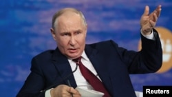 За словами аналітиків, Путін підтвердив свою переконаність у «неминучості військової перемоги російських військ, незважаючи на наявні дані, які свідчать про протилежне»