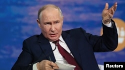 Уладзімер Пуцін, архіўнае фота