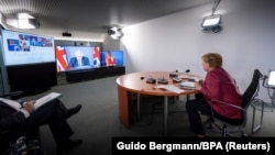 Германският канцлер Ангела Меркел по време на виртуалната среща на страните от Г-7 във вторник.