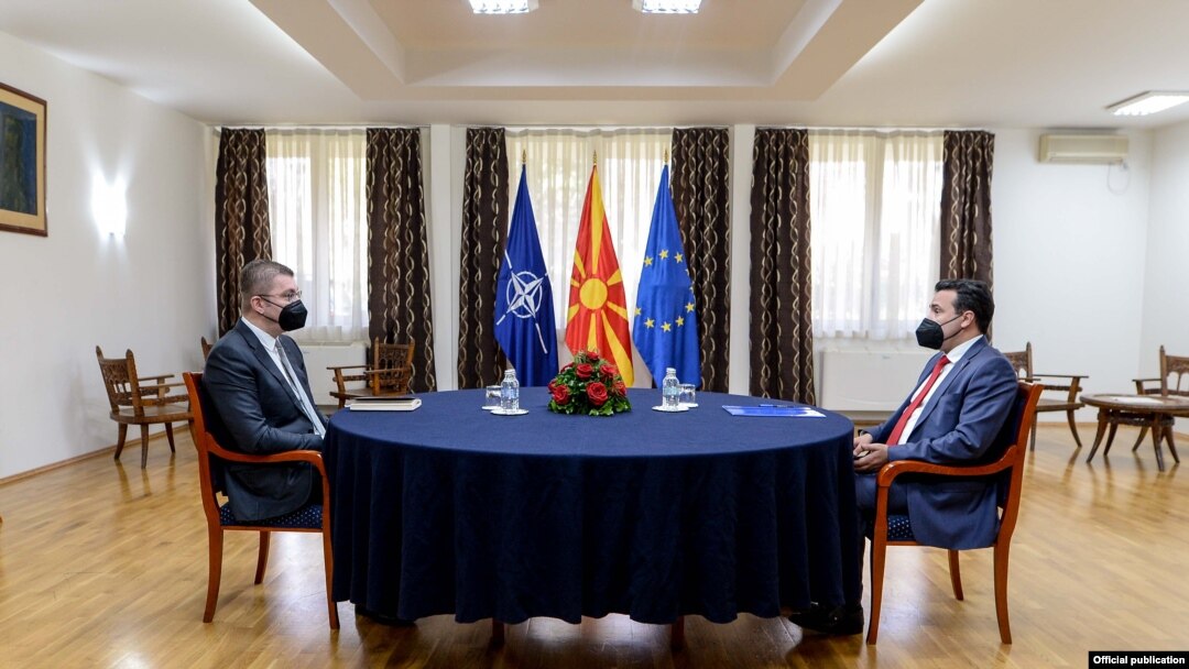 Илустрација, средба на премиерот Зоран Заев со лидерот на опозициската ВМРО- ДПММНЕ Христијан Мицкоски на 29 март 2021 година 