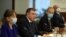 Здравният министър Костадин Ангелов, няколко негови колеги и националният щаб дадохда брифинг в четвъртък