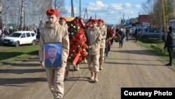 Похороны военнослужащего в Старобедеево, Башкортостан. 