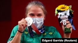 Түркмөнстандык спортчу Полина Гурьева өлкөнүн эгемендик тарыхында алгачкы олимпиада медалын алды. 