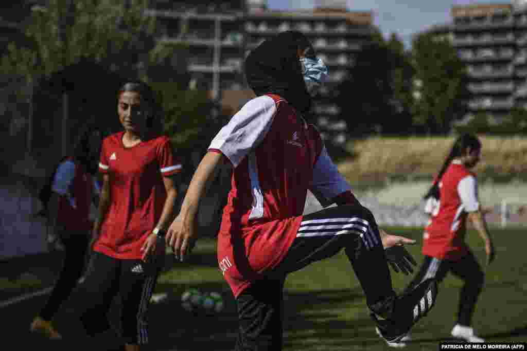 Players of Afghanistan&#39;s girls&#39; national soccer team attend a training session in Odivelas on the outskirts of Lisbon on September 30.&nbsp;