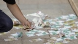 Pjesëtarë të shoqërisë civile kanë protestuar disa herë për qasjen e deputetëve në drejtim të konstituimit të Kuvendit.