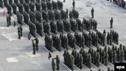 NATO-nyň esgerleri Priştinada, 22-nji noýabr.