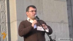 Րաֆֆի Հովհաննիսյանի ելույթը Ազատության հրապարակում