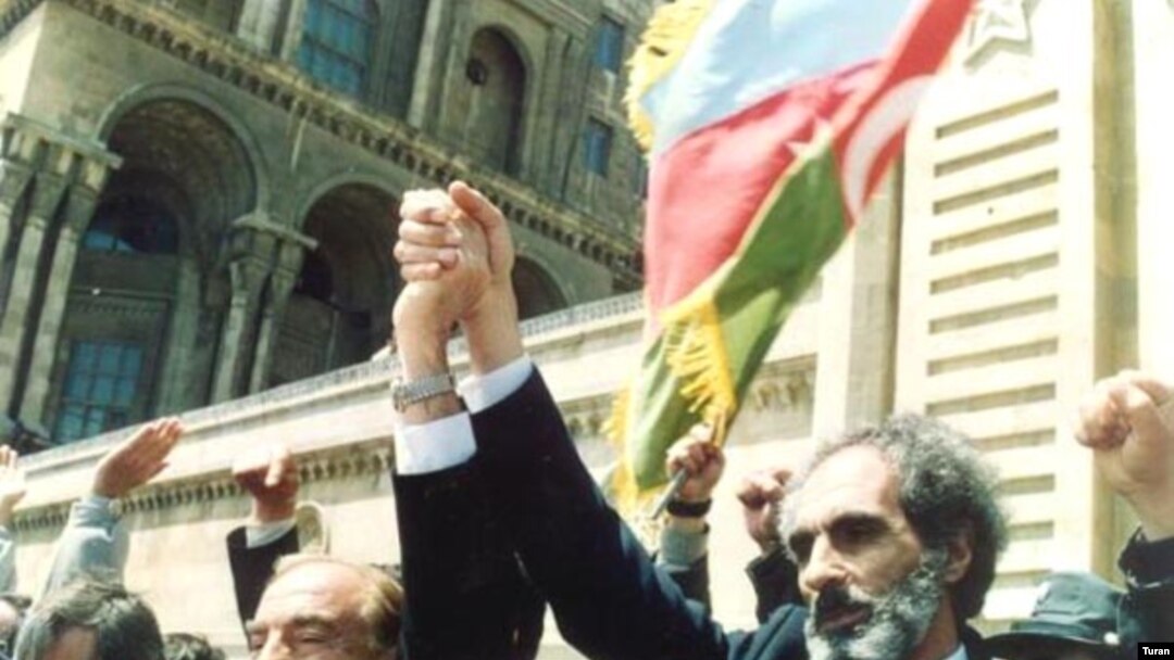 Prezident Elçibəy «Azadlıq» meydanında. 23 iyun 2008