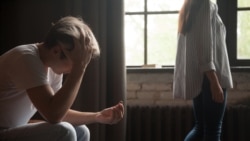 Azərbaycanda boşanmalar artır, nikahlar azalır