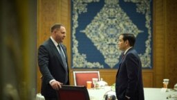 Shefi i zyrës presidenciale ukrainase, Andriy Yermak, dhe sekretari amerikan i Shtetit, Marco Rubio në Arabinë Saudite më 11 mars 2025. 