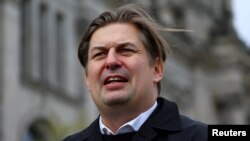 ფოტო არქივიდან. ულტრამემარჯვენე პარტიის, „ალტერნატივა გერმანიისთვის“ წევრი მაქსიმილიან კრა