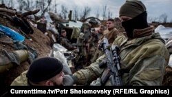 Бійці «Азову» в Широкині, архівне фото