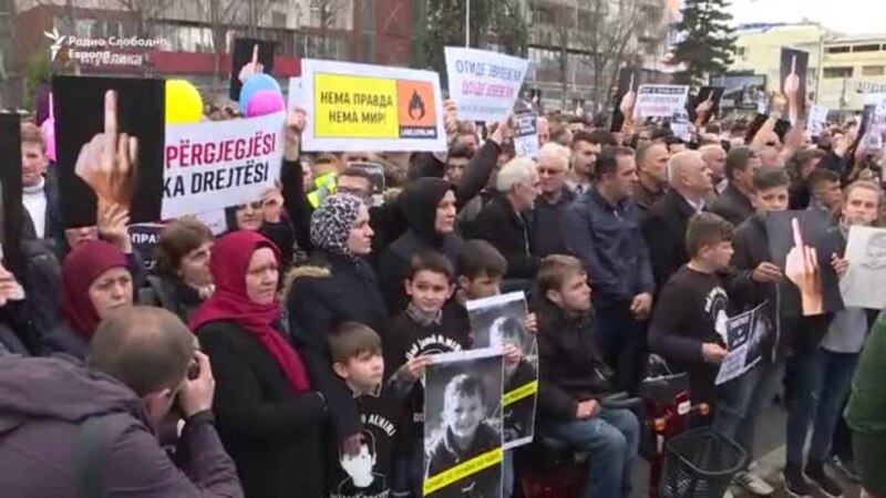 Протест во Скопје - „Обвинителите по втор пат го убија Алмир“
