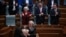Новообрана президентка Косова Юстина Широка-Пула під час позачергового засідання парламенту в Приштині 7 жовтня 2026 року.
